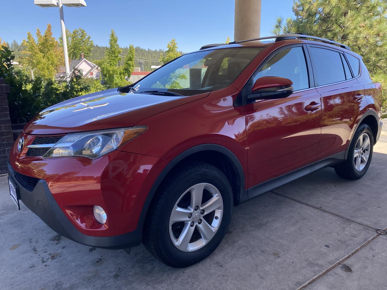 Toyota RAV4  2014