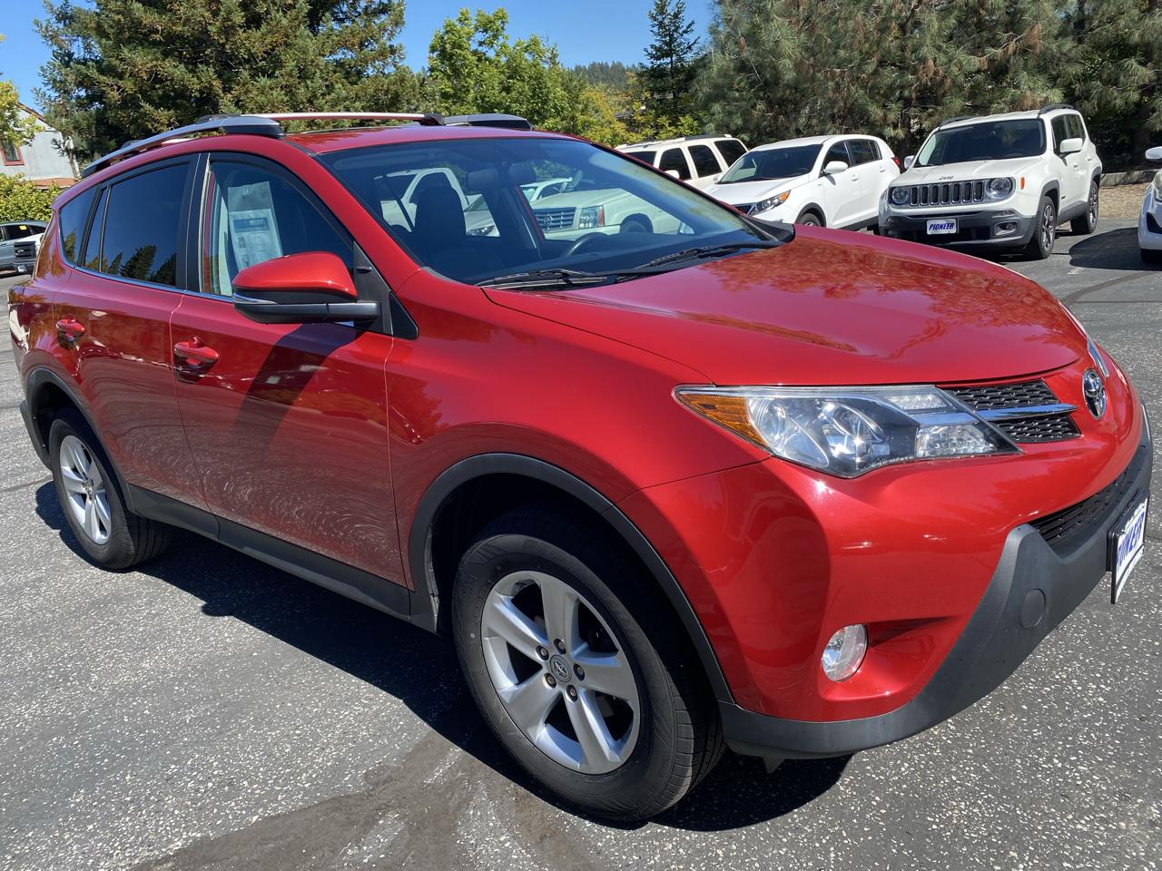 Toyota RAV4  2014