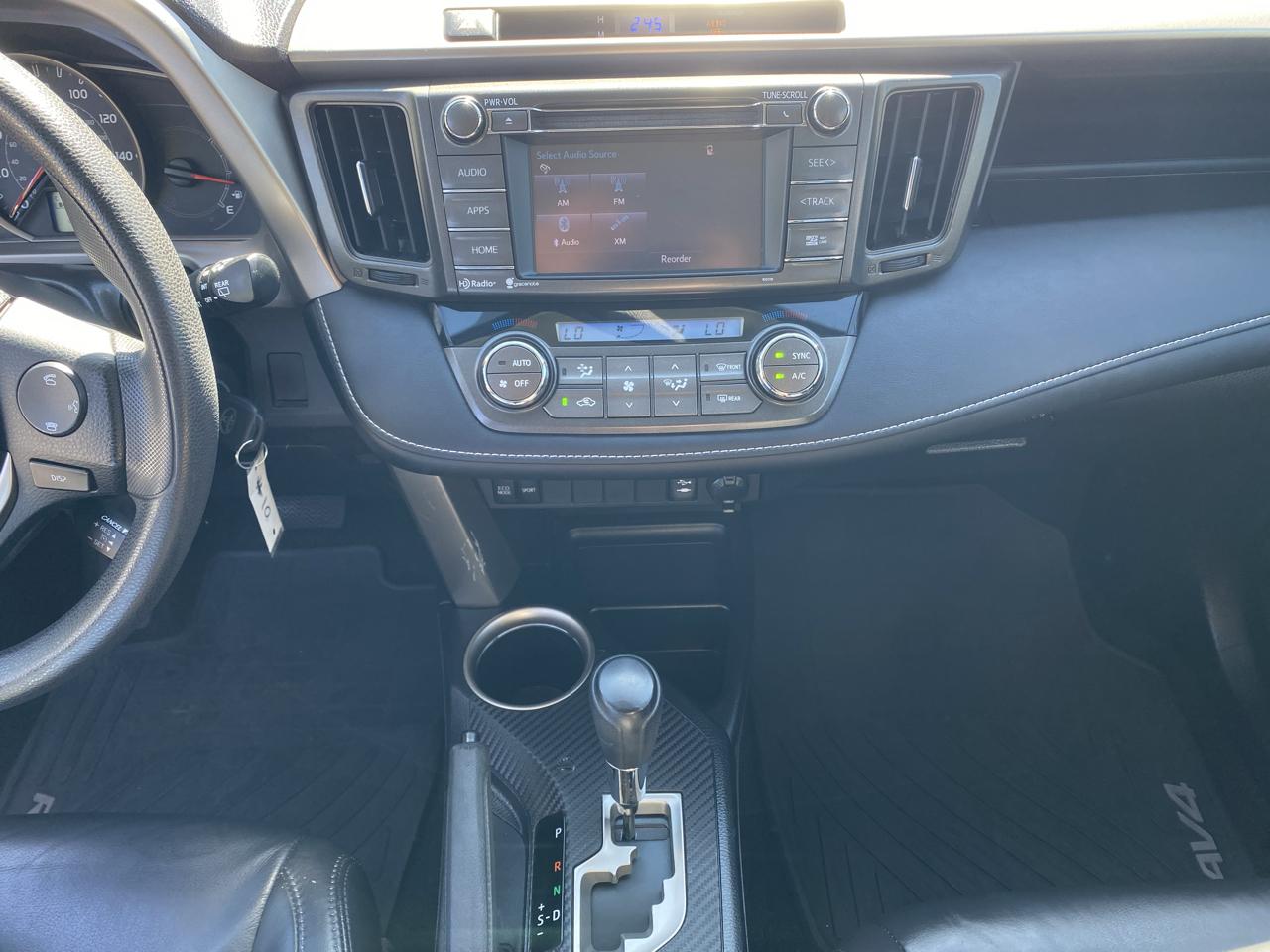 Toyota RAV4  2014
