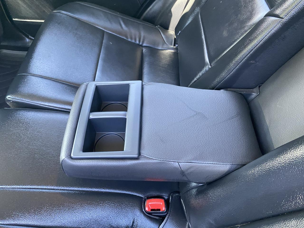 Toyota RAV4  2014