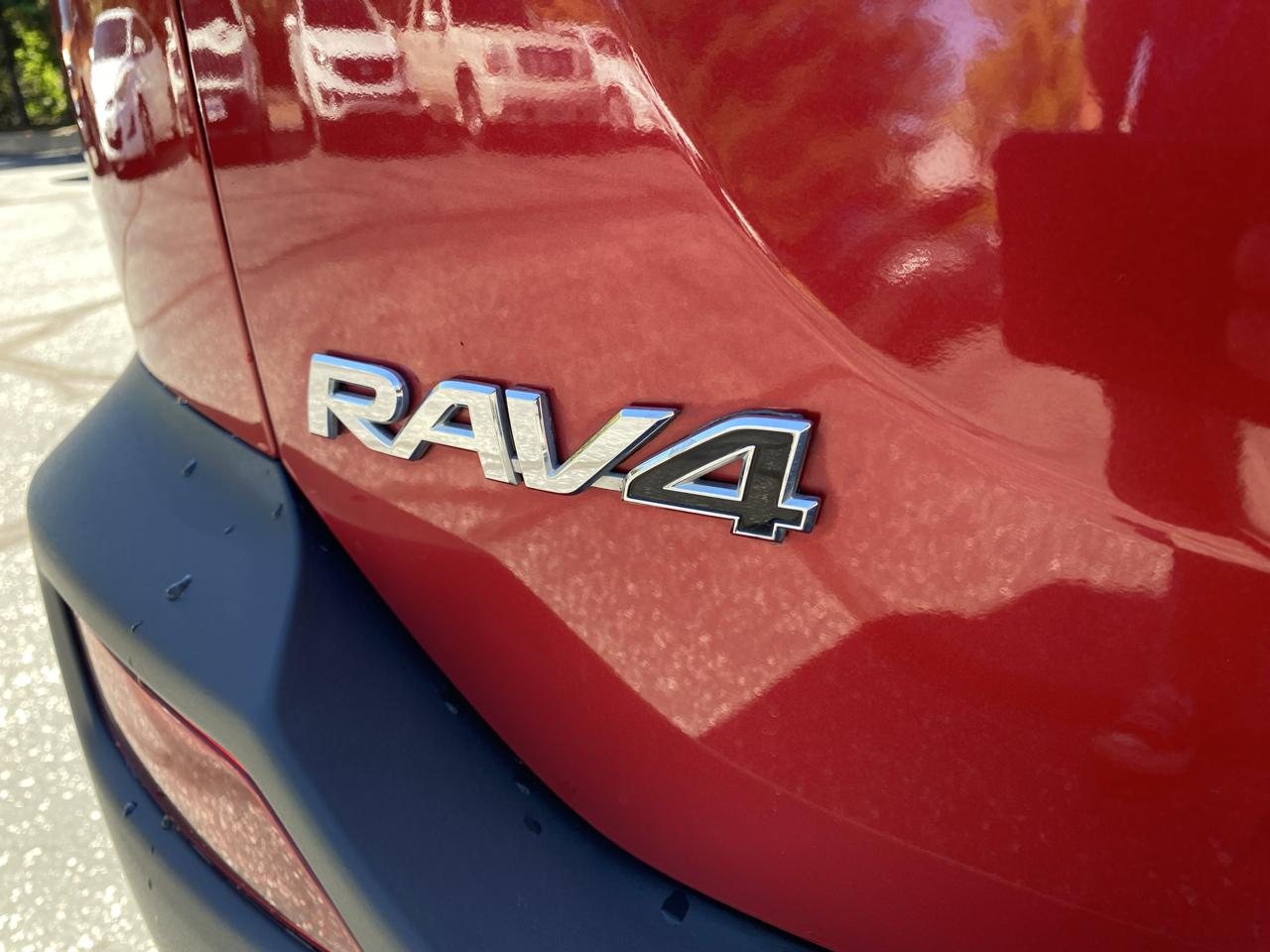 Toyota RAV4  2014