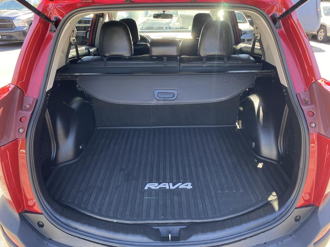 Toyota RAV4  2014