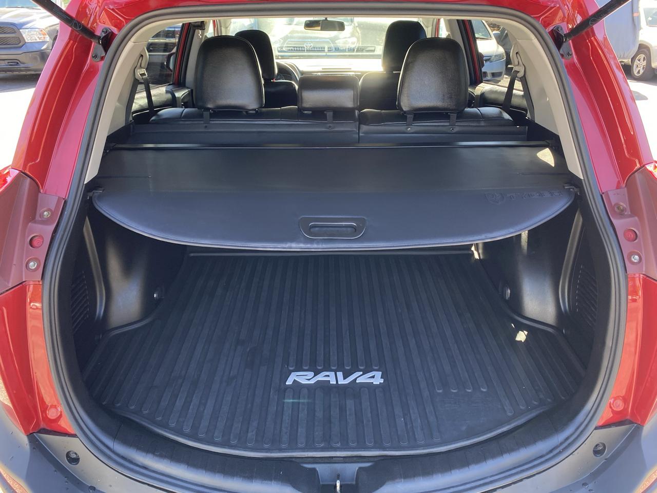 Toyota RAV4  2014