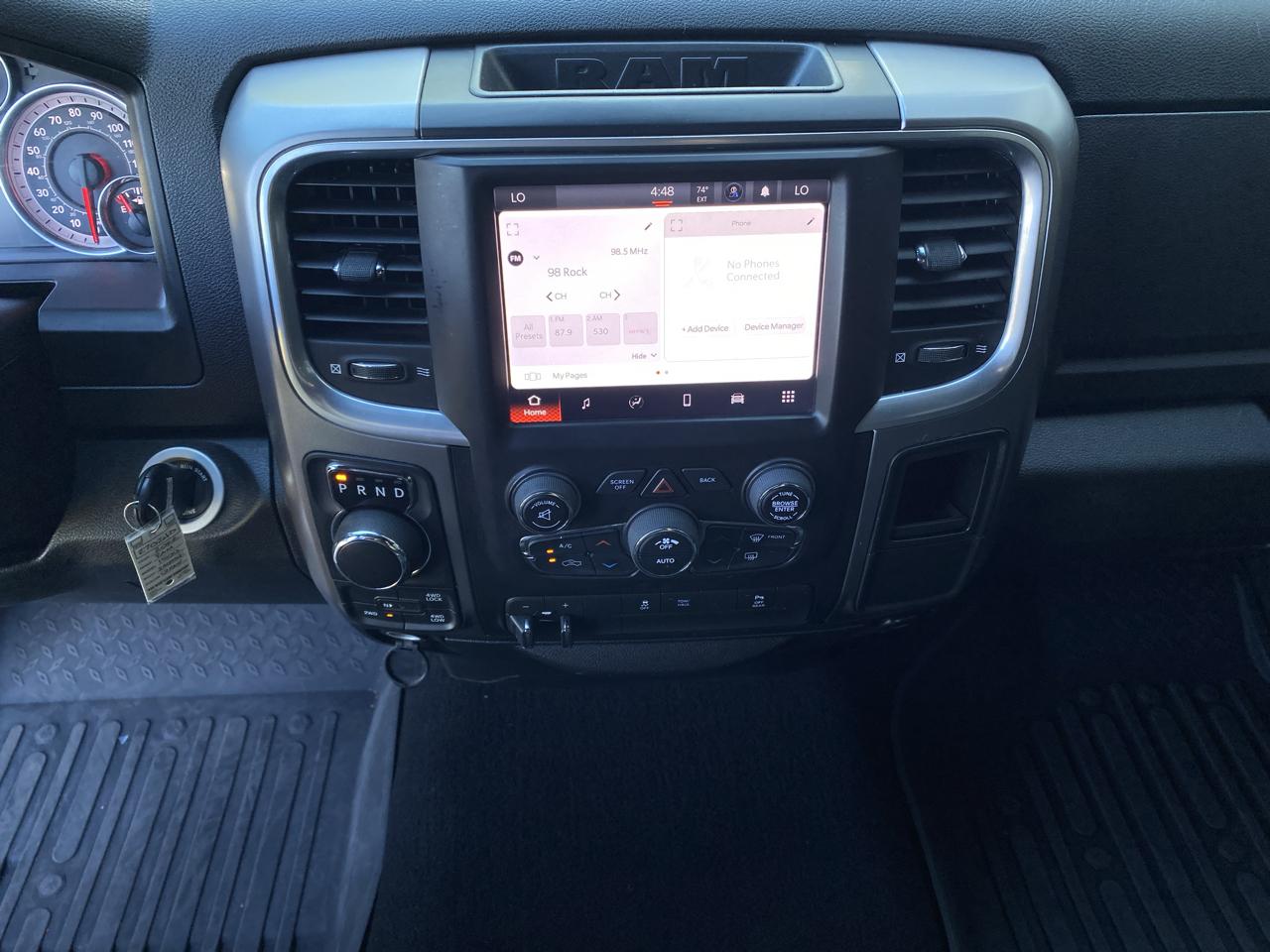 RAM 1500 Warlock 4x4 Crew Cab 5'7" Box 2022