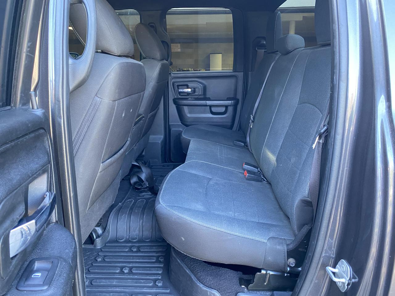 RAM 1500 Warlock 4x4 Crew Cab 5'7" Box 2022