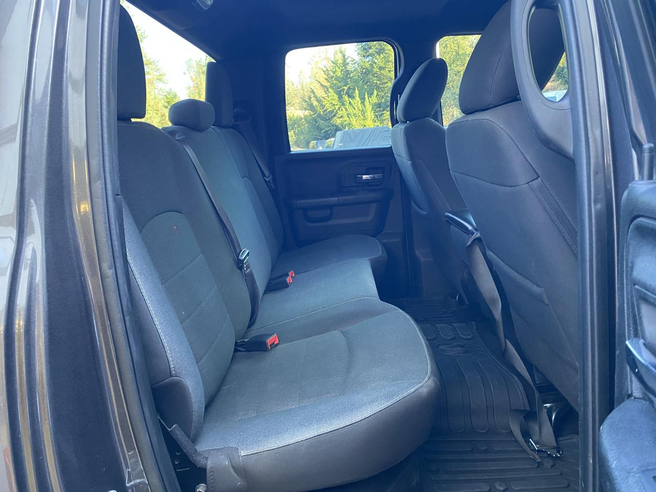 RAM 1500 Warlock 4x4 Crew Cab 5'7" Box 2022