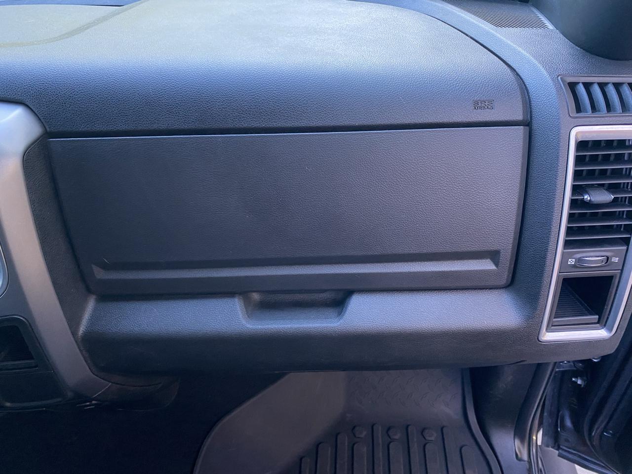 RAM 1500 Warlock 4x4 Crew Cab 5'7" Box 2022