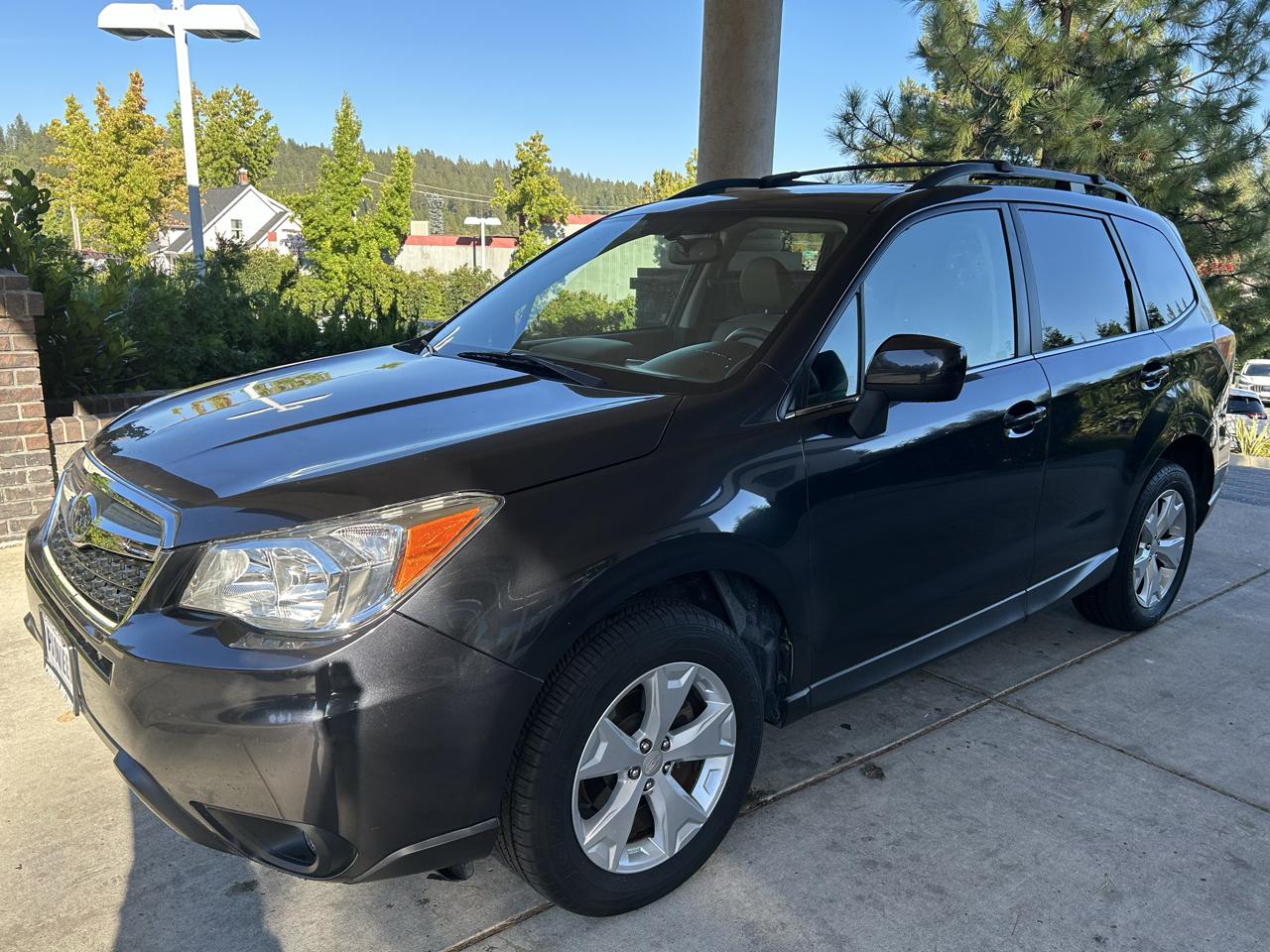 Subaru Forester 4dr CVT 2.5i Limited PZEV 2016