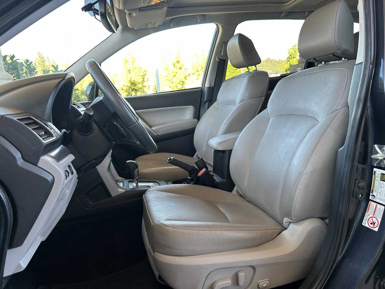 Subaru Forester 4dr CVT 2.5i Limited PZEV 2016