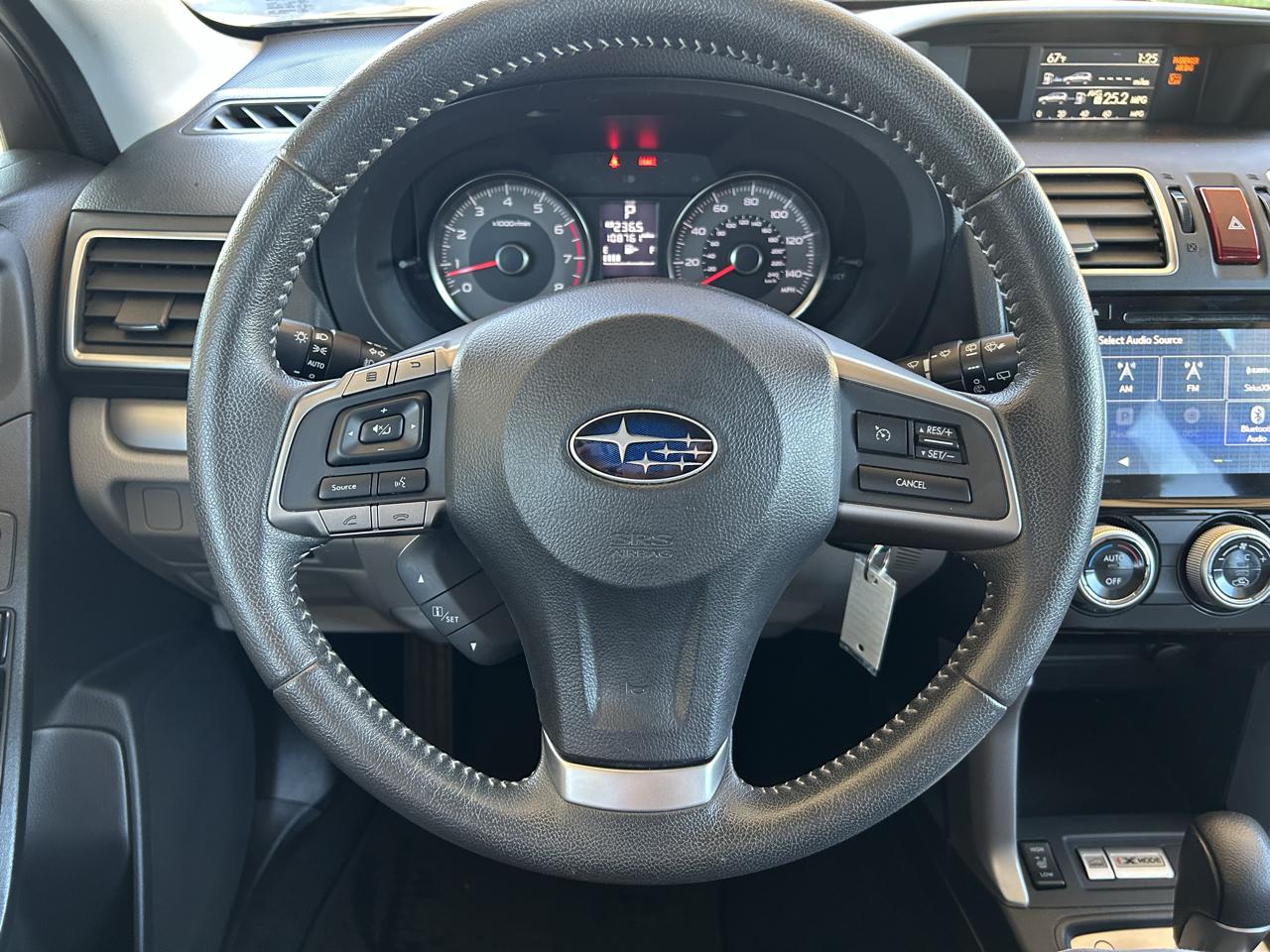 Subaru Forester 4dr CVT 2.5i Limited PZEV 2016
