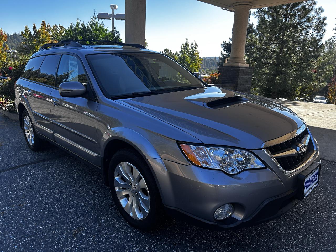 Subaru Outback 4dr H4 Auto XT Ltd 2009