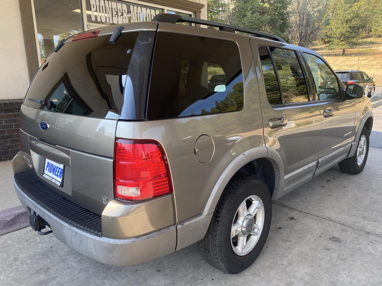 Ford Explorer 4dr 114" WB XLT 4WD 2002