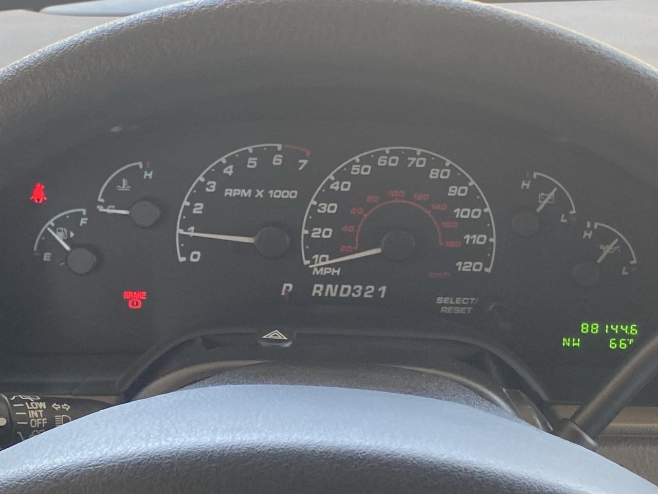 Ford Explorer 4dr 114" WB XLT 4WD 2002