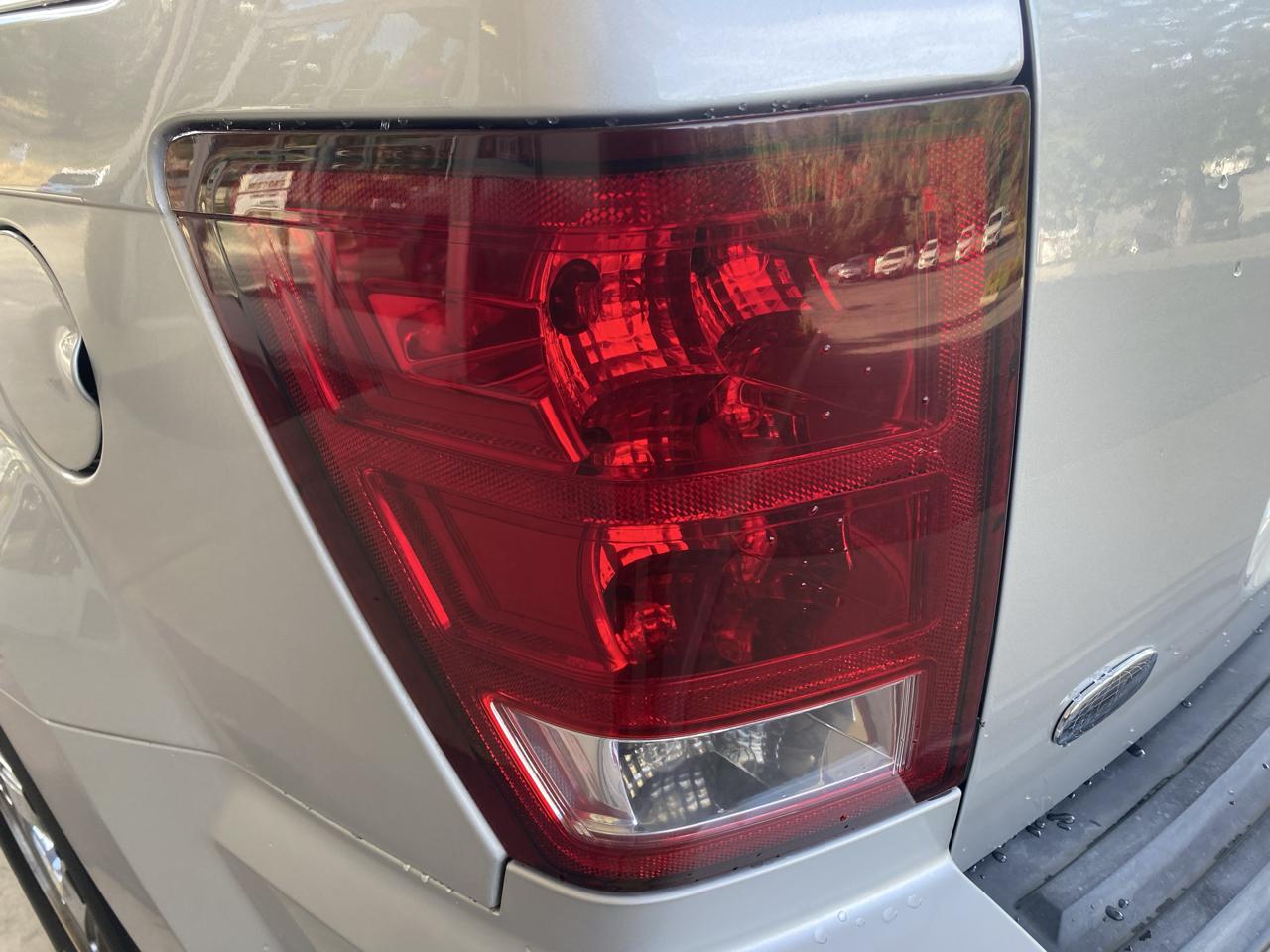 Jeep Grand Cherokee 4dr Overland 2006