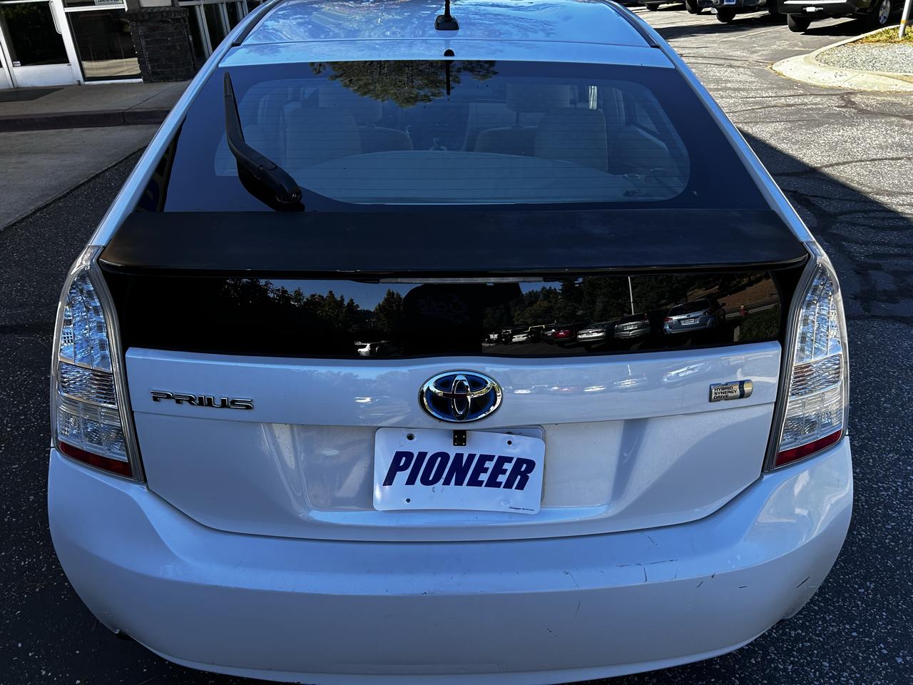 Toyota Prius  2011
