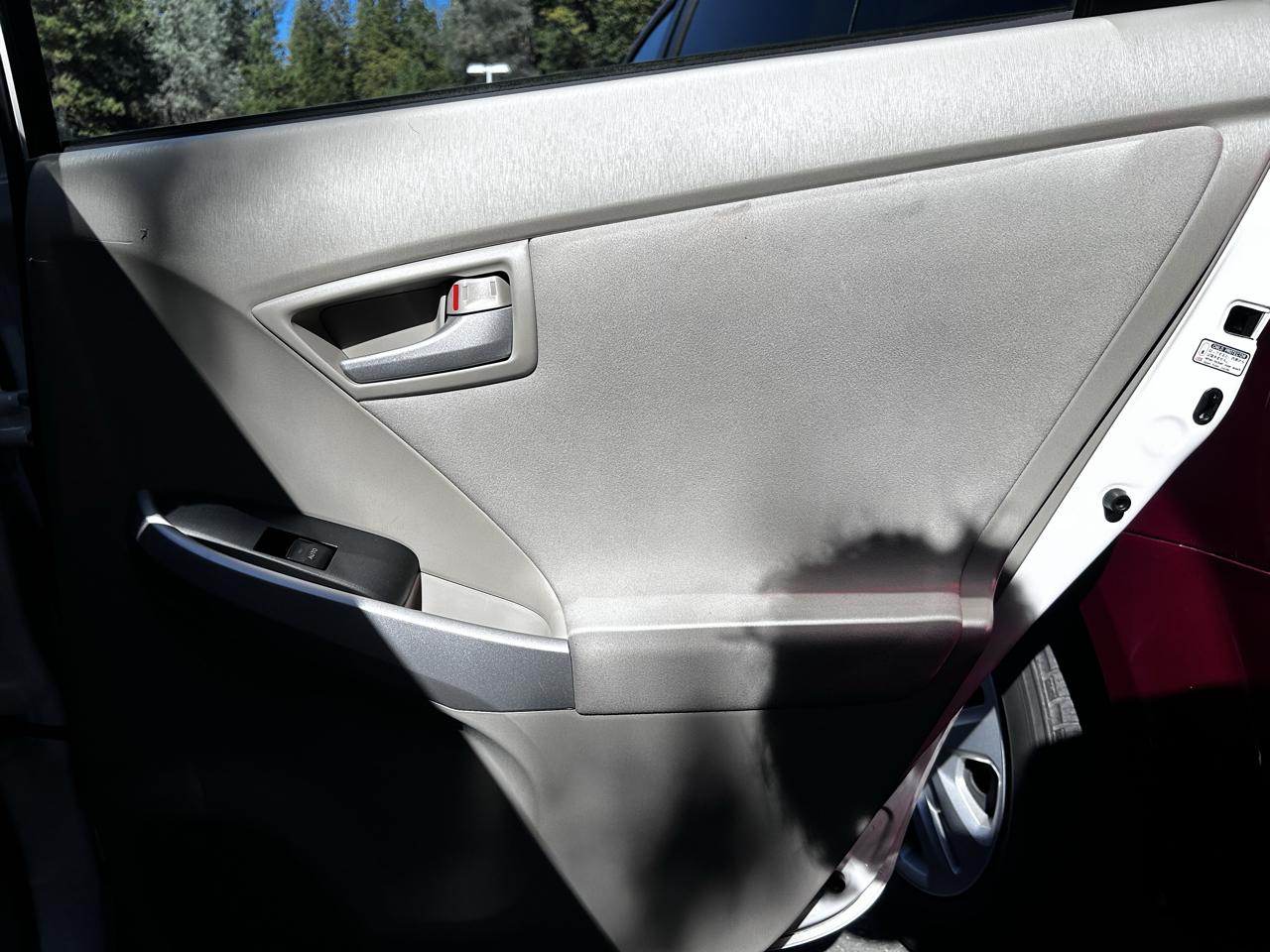 Toyota Prius  2011