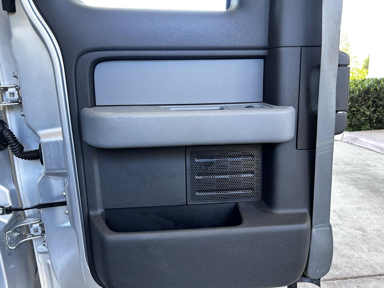 Ford F-150 2WD SuperCab 145" XL 2013