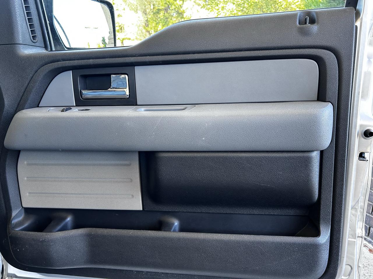 Ford F-150 2WD SuperCab 145" XL 2013