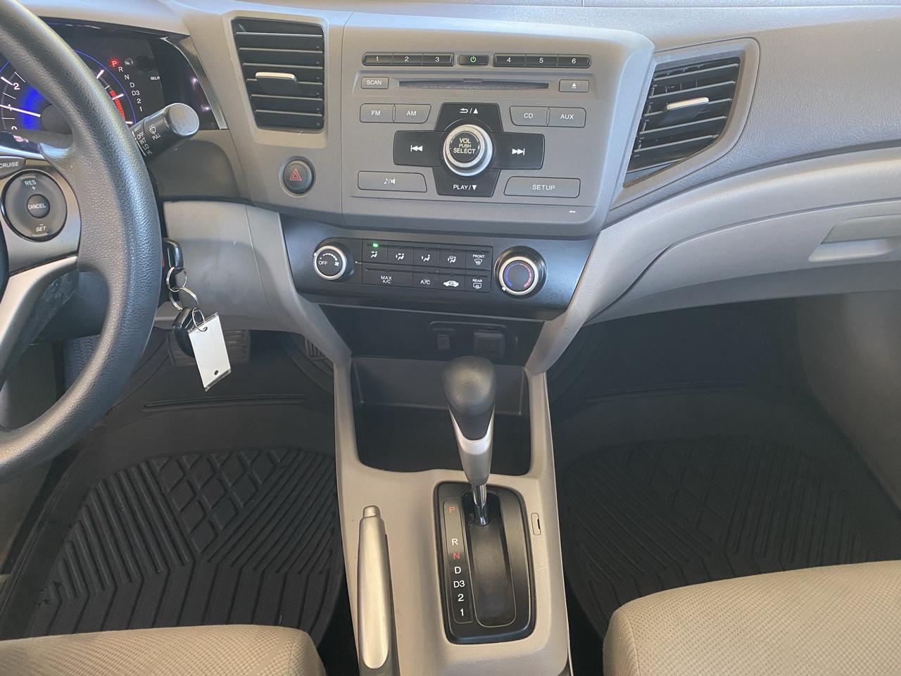 Honda Civic Sdn 4dr Auto LX 2012