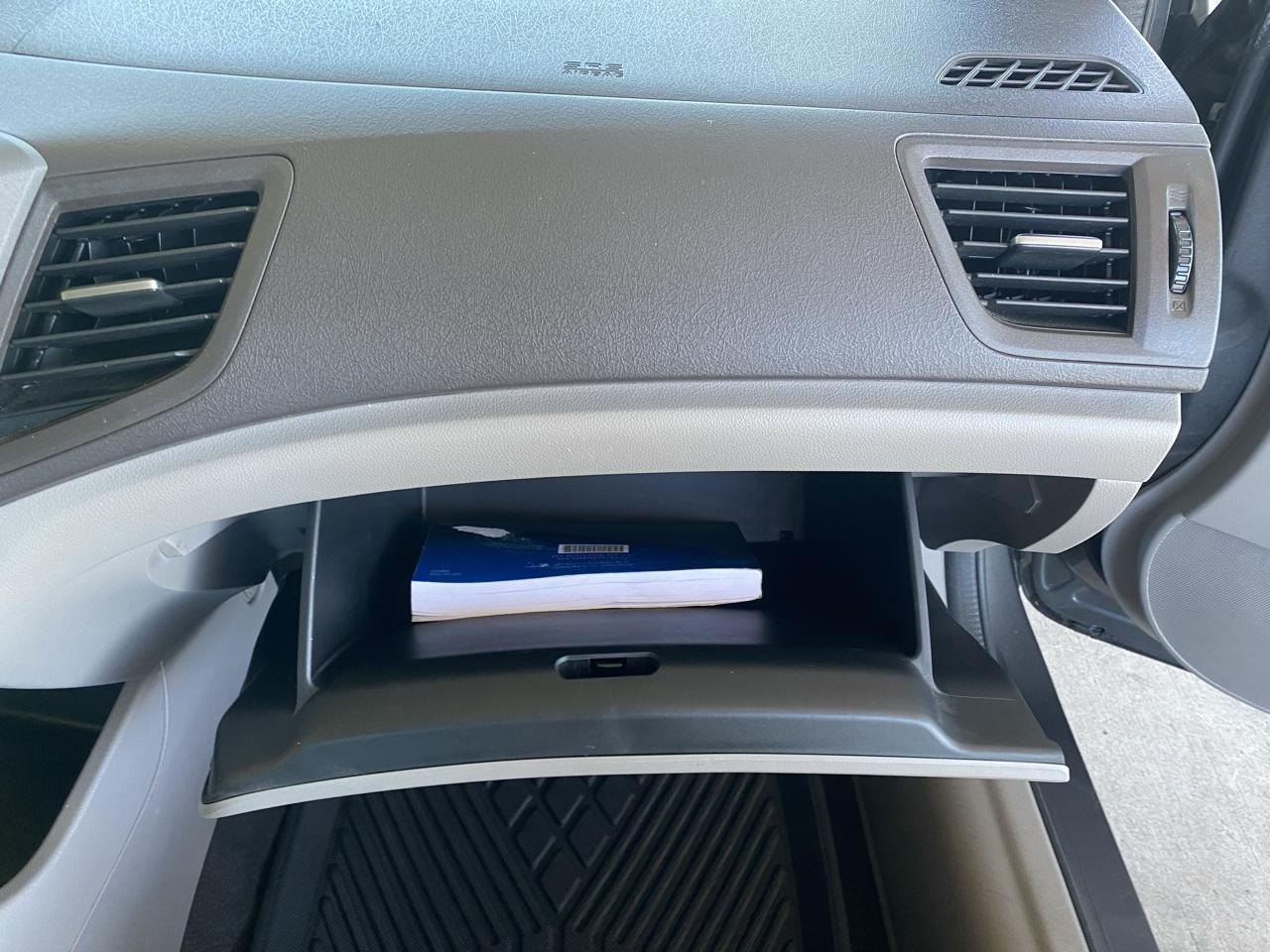 Honda Civic Sdn 4dr Auto LX 2012