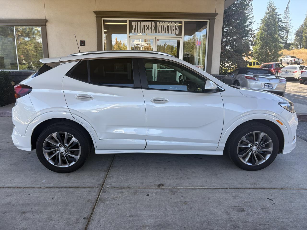 Buick Encore GX FWD 4dr Select 2022