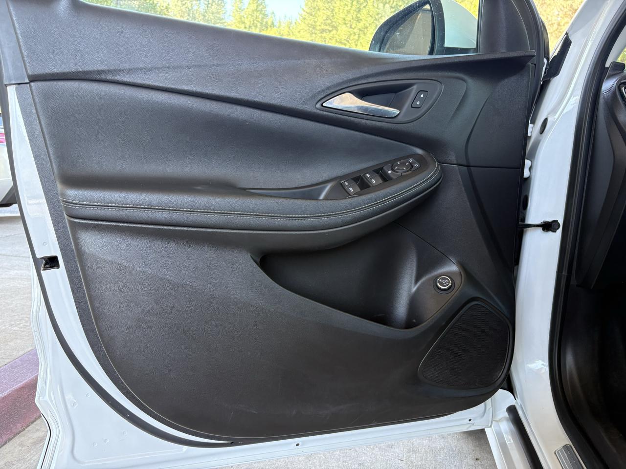Buick Encore GX FWD 4dr Select 2022