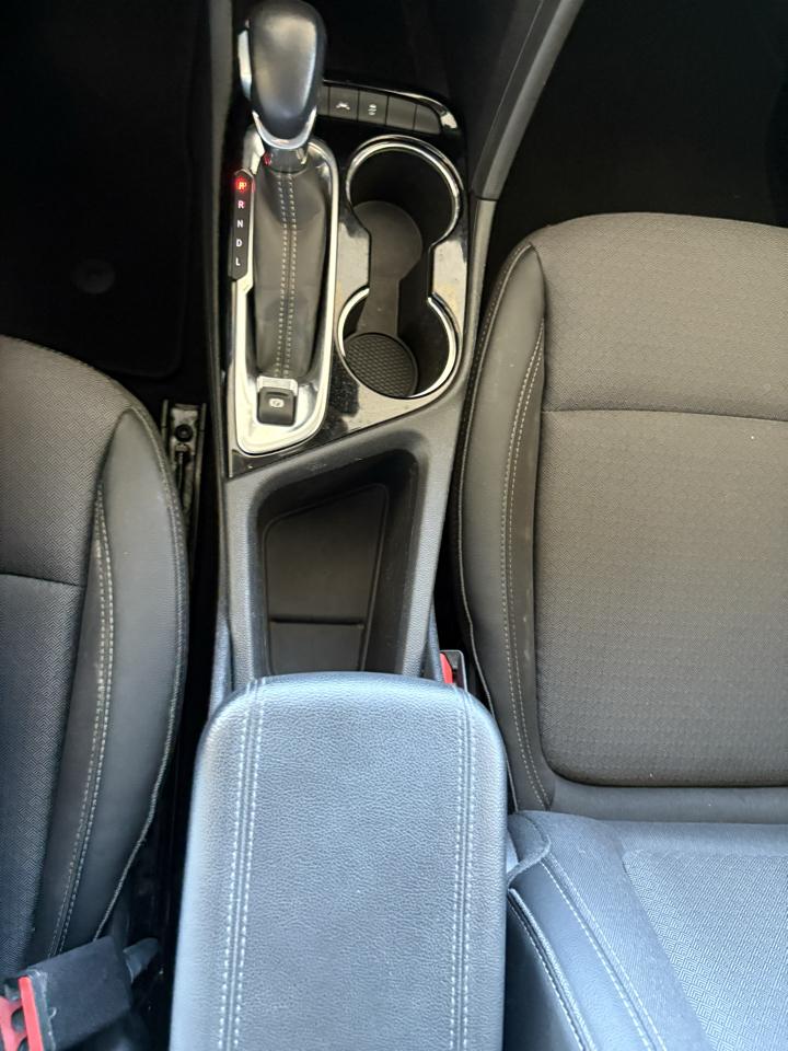 Buick Encore GX FWD 4dr Select 2022