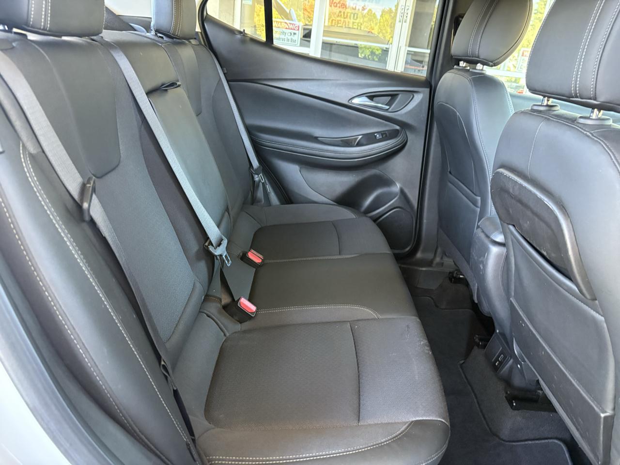 Buick Encore GX FWD 4dr Select 2022