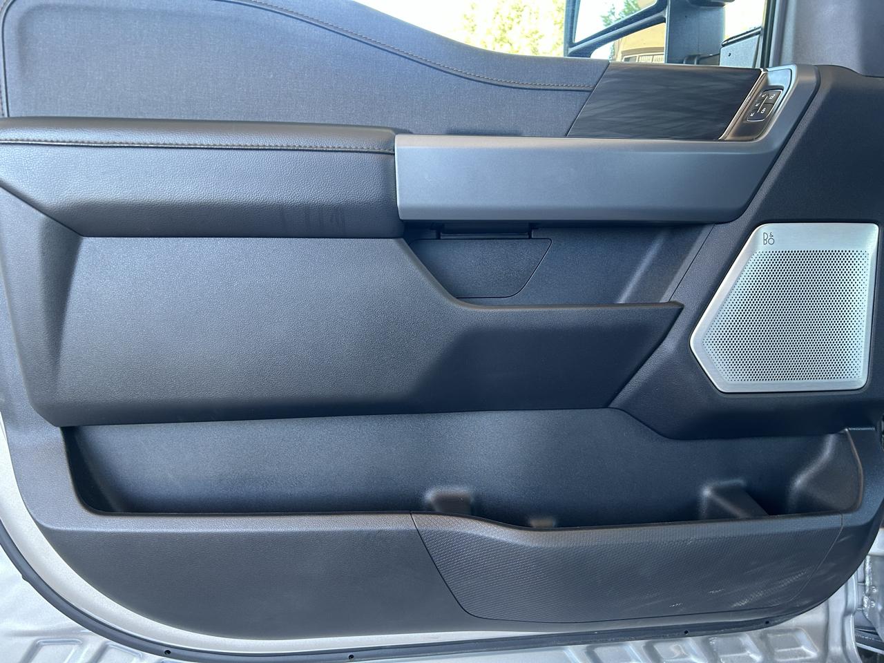 Ford F-150 Lariat 4WD SuperCrew 5.5' Box 2024