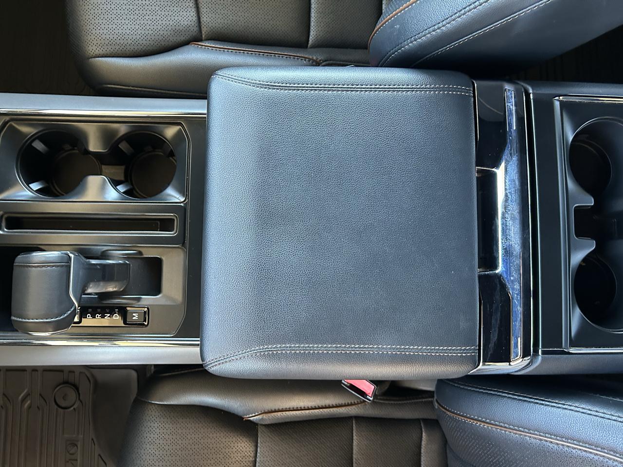 Ford F-150 Lariat 4WD SuperCrew 5.5' Box 2024