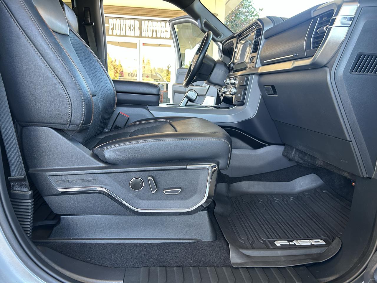 Ford F-150 Lariat 4WD SuperCrew 5.5' Box 2024