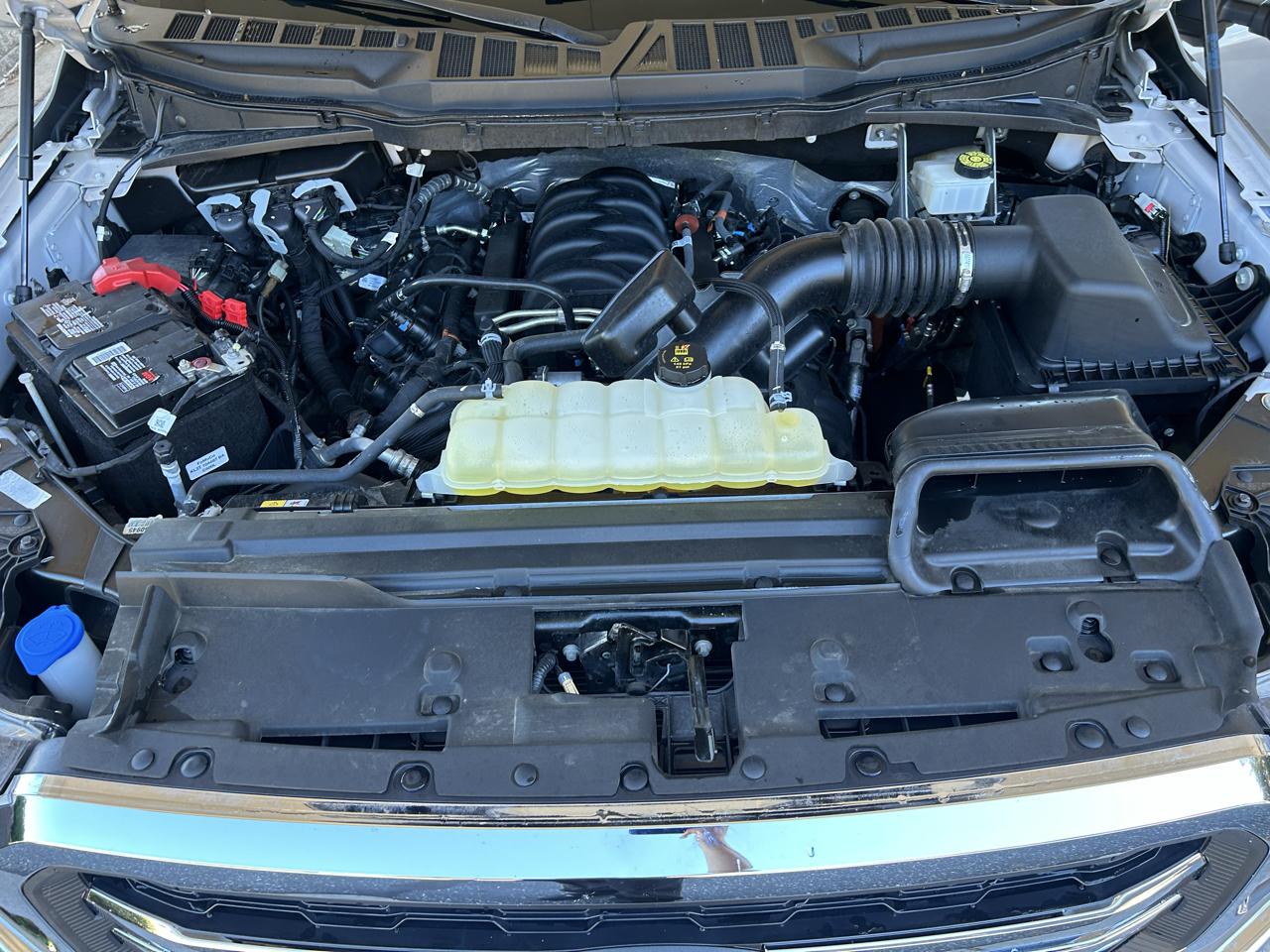 Ford F-150 Lariat 4WD SuperCrew 5.5' Box 2024