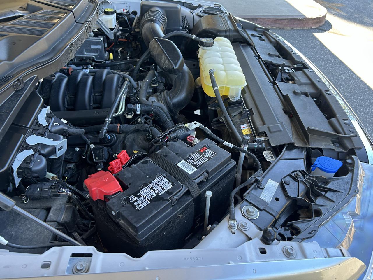 Ford F-150 Lariat 4WD SuperCrew 5.5' Box 2024