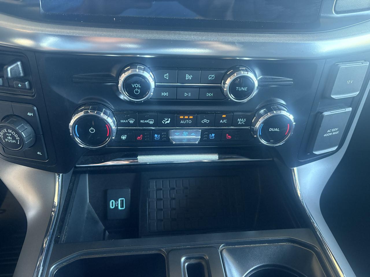 Ford F-150 Lariat 4WD SuperCrew 5.5' Box 2024