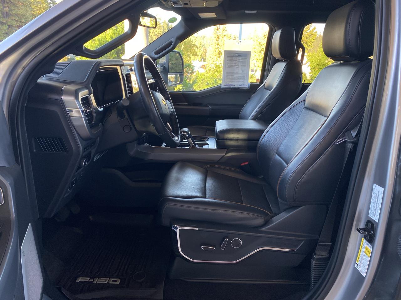 Ford F-150 Lariat 4WD SuperCrew 5.5' Box 2024