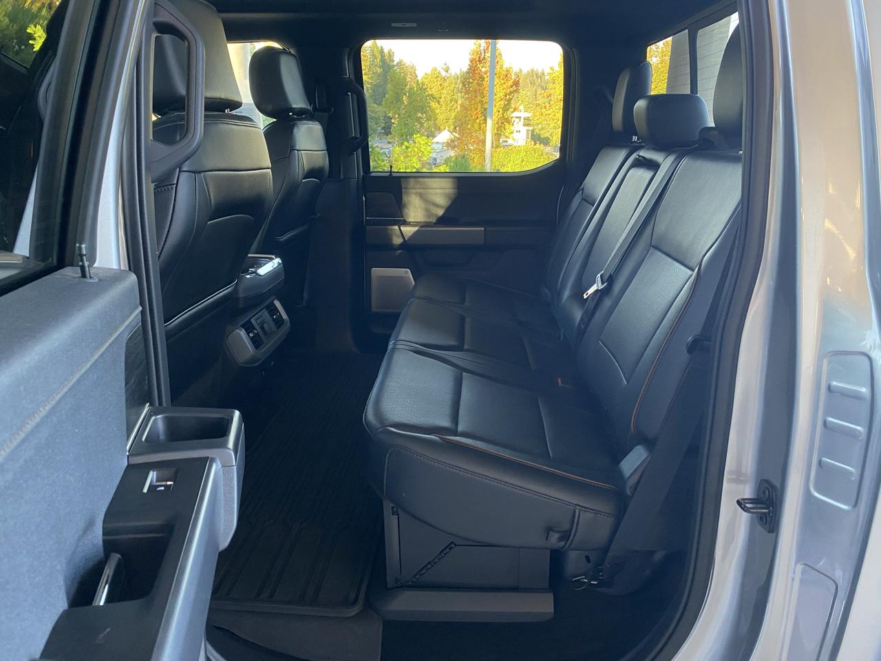 Ford F-150 Lariat 4WD SuperCrew 5.5' Box 2024