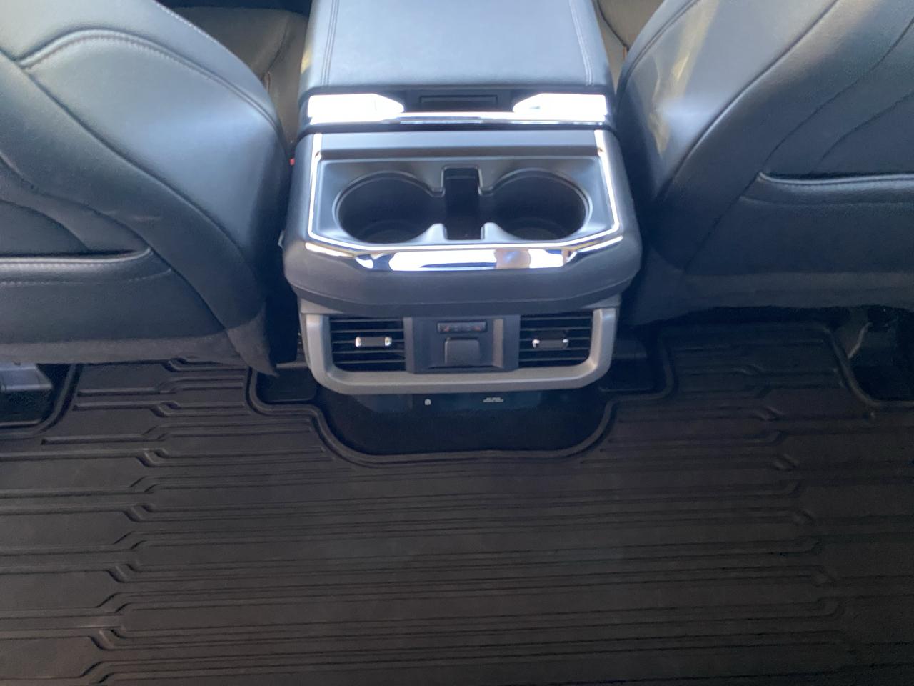 Ford F-150 Lariat 4WD SuperCrew 5.5' Box 2024
