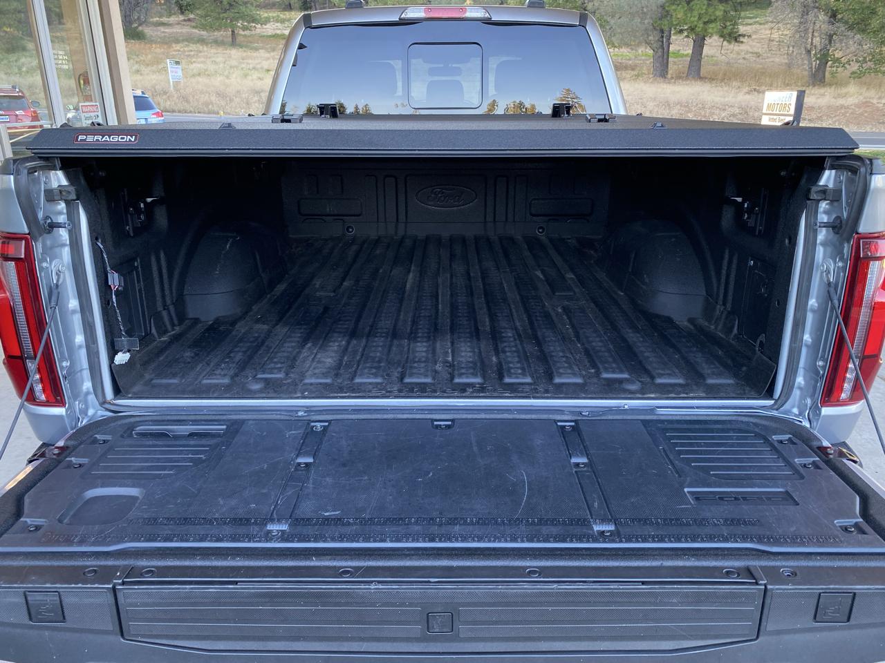 Ford F-150 Lariat 4WD SuperCrew 5.5' Box 2024