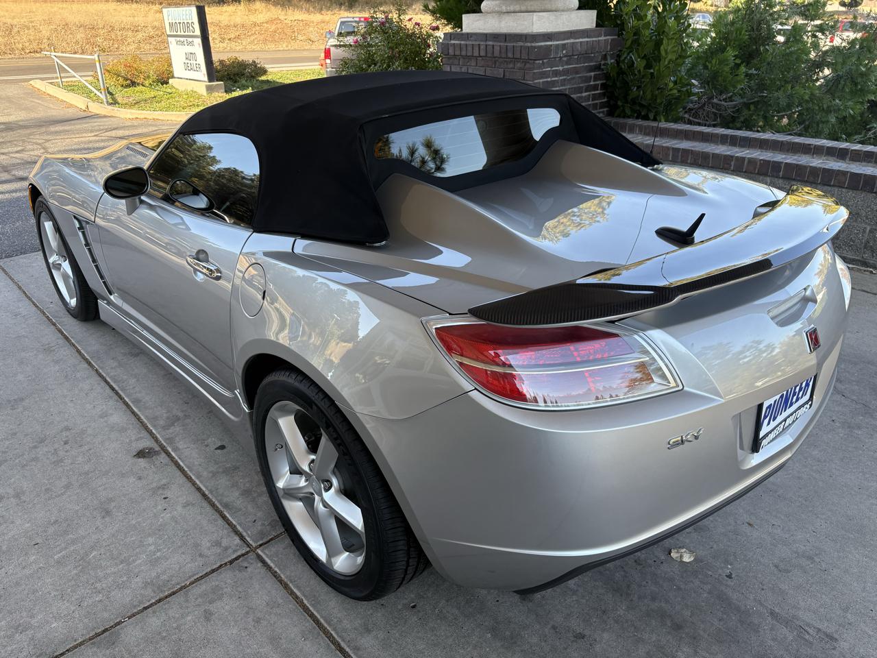 Saturn Sky 2dr Conv 2009