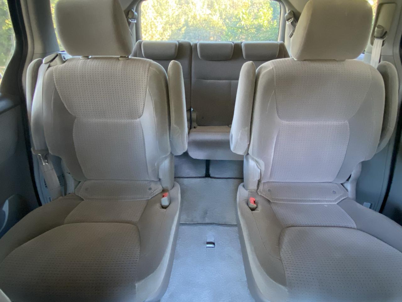 Toyota Sienna  2006