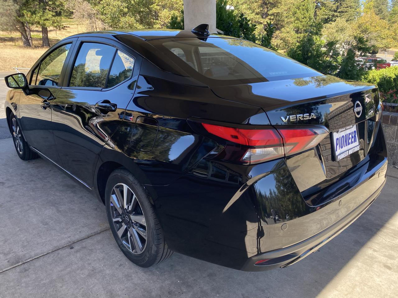 Nissan Versa SV 2024