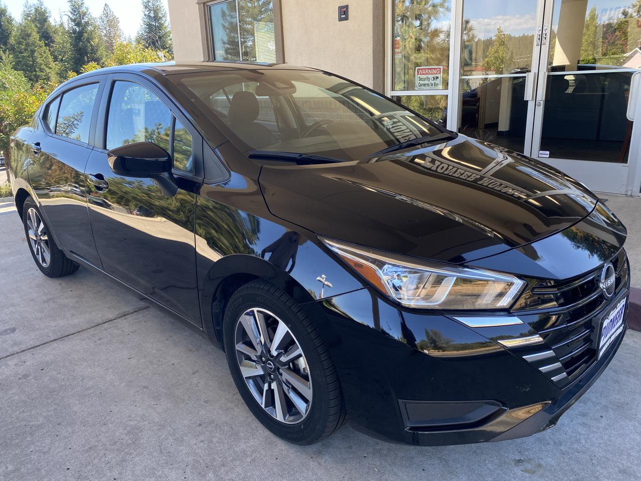 Nissan Versa SV 2024