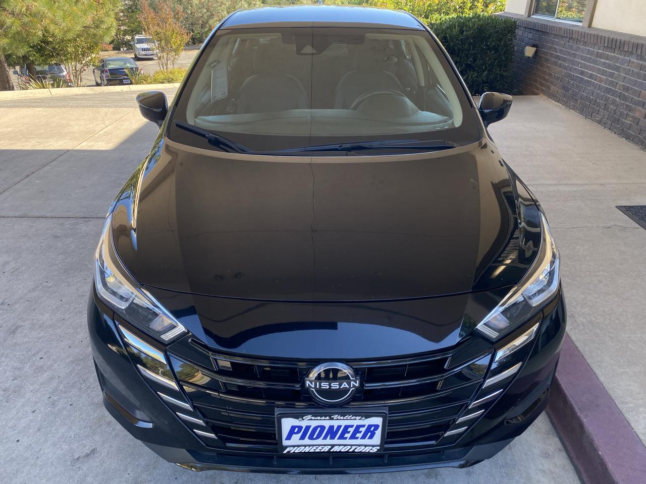 Nissan Versa SV 2024