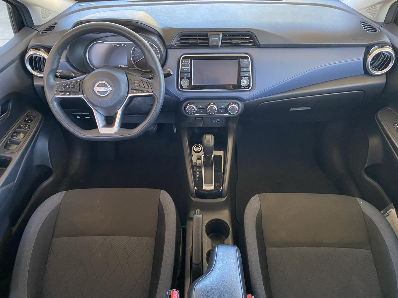 Nissan Versa SV 2024
