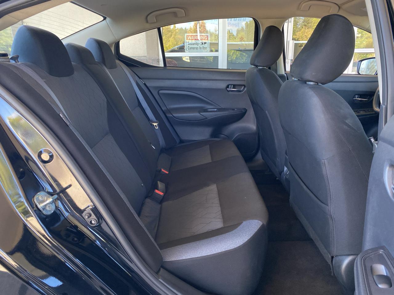Nissan Versa SV 2024