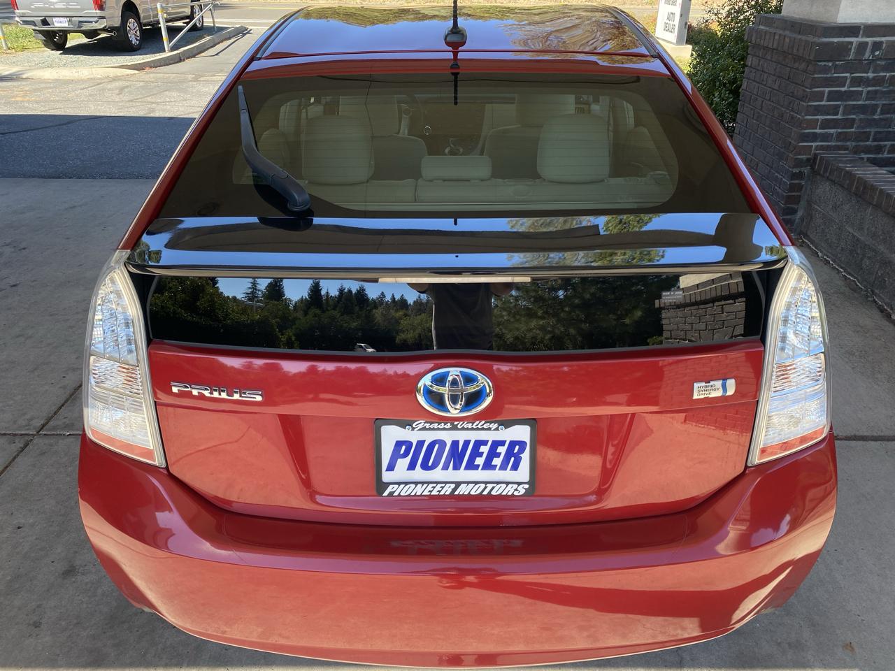 Toyota Prius  2011