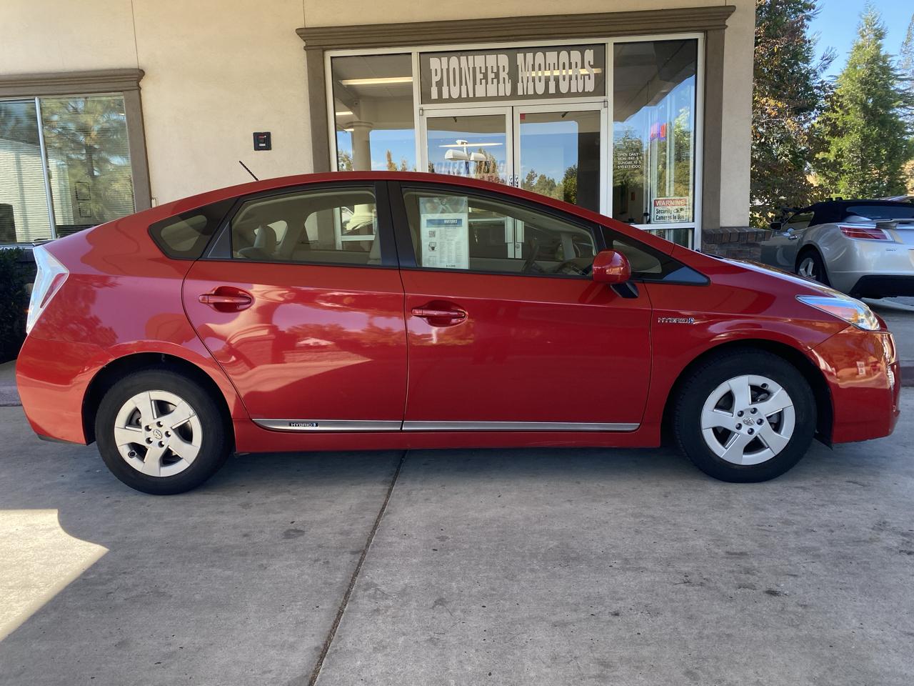 Toyota Prius  2011