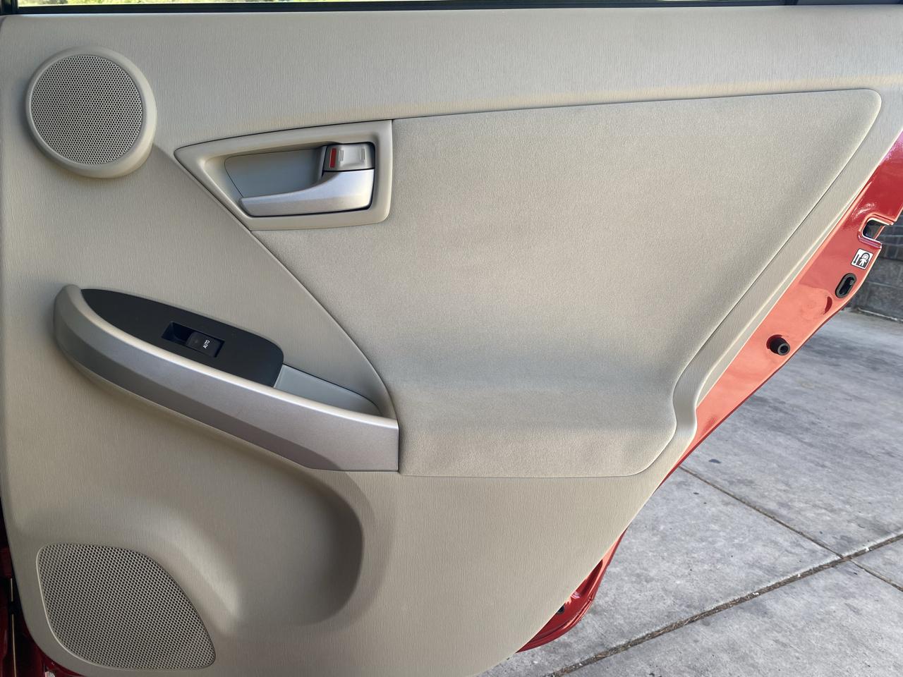 Toyota Prius  2011