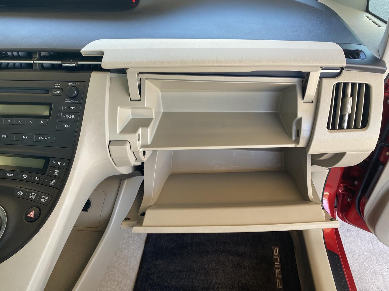 Toyota Prius  2011