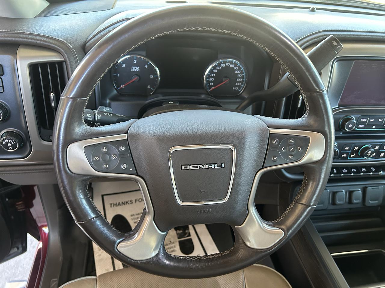 GMC Sierra 1500 4WD Crew Cab 143.5" Denali 2017